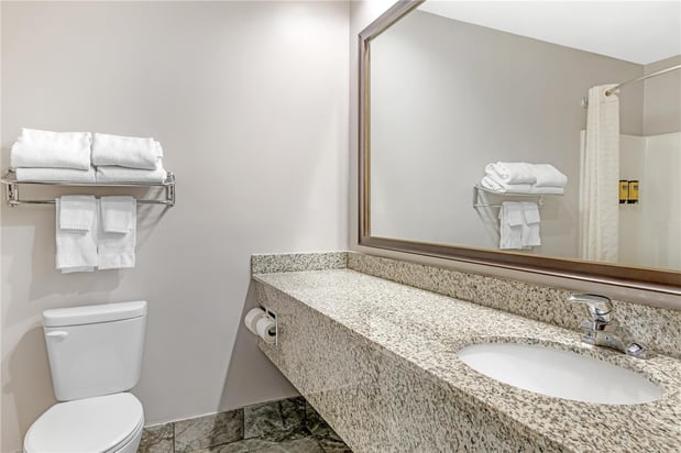 Images Best Western Plus Eau Claire Conference Center