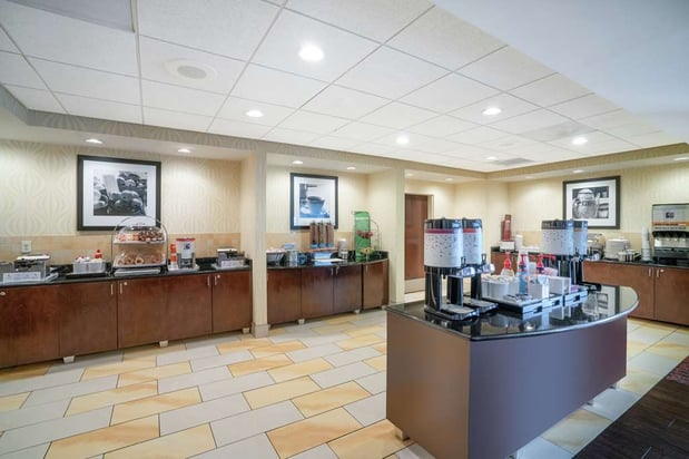 Images Hampton Inn Richmond - Airport