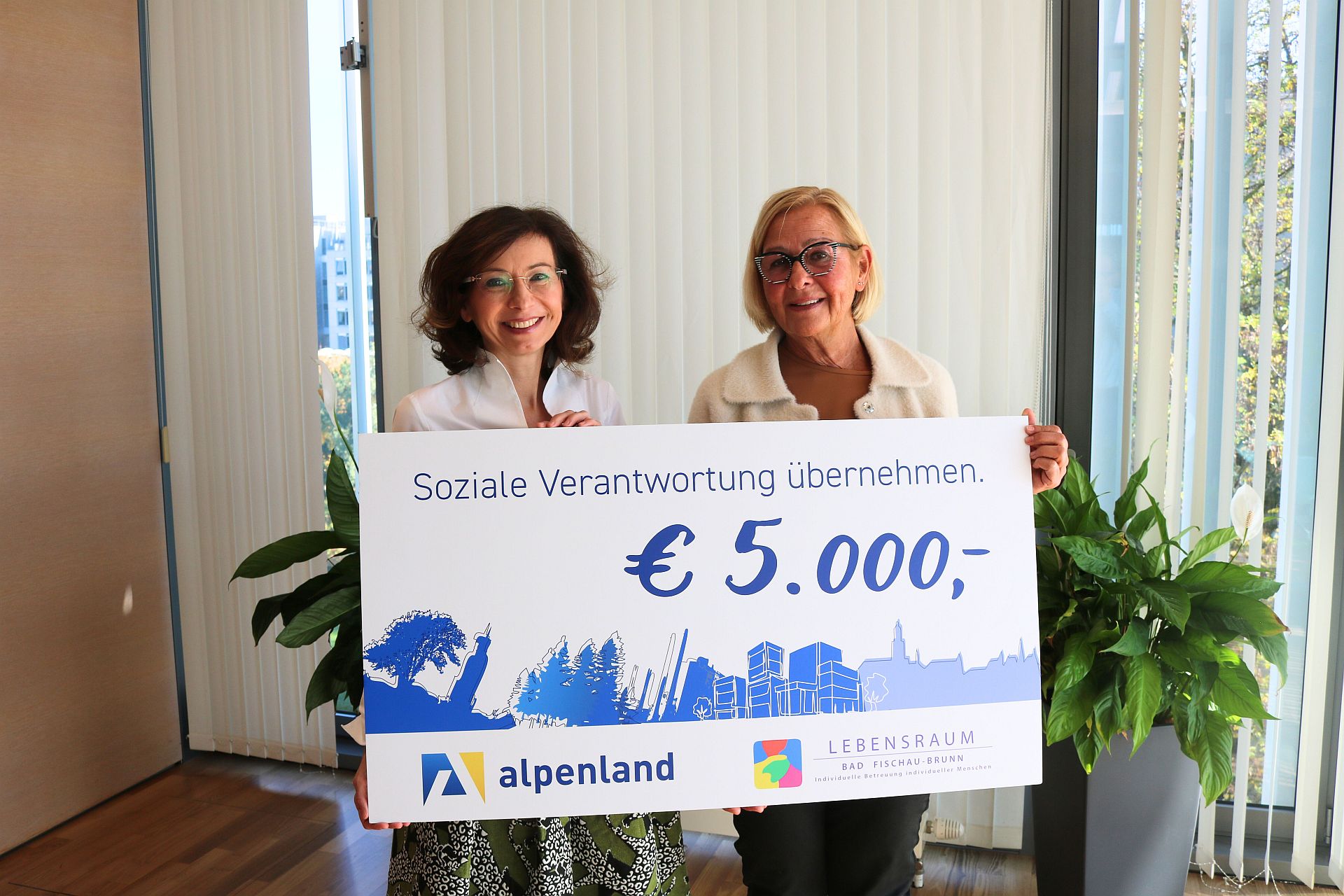 Bild zu Weihnachtsspende an Verein Lebensraum Bad Fischau-Brunn