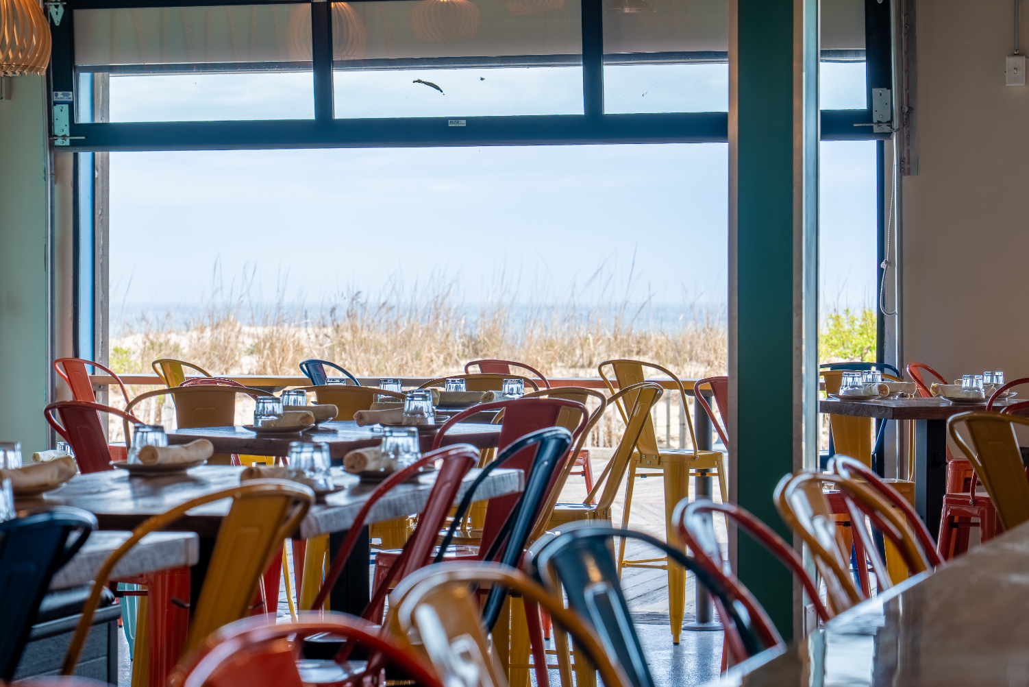The Dunes Rehoboth Beach offers a relaxed, convenient stay near the Delaware beaches, with easy access to Rehoboth Beach, Dewey Beach, the boardwalk, restaurants, shopping, and coastal attractions.