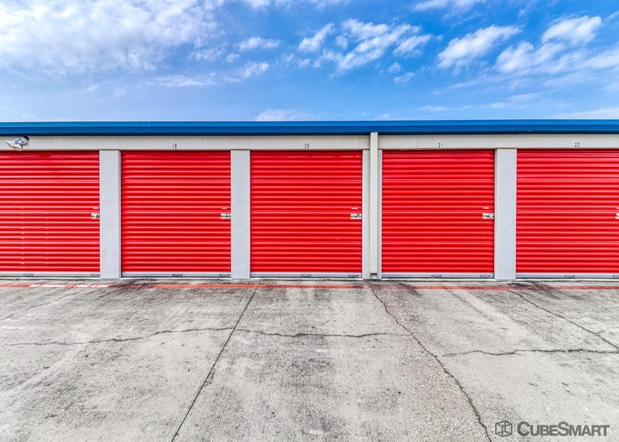 Images CubeSmart Self Storage