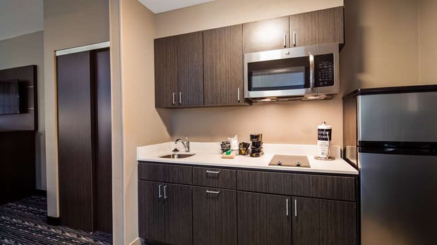 Images Best Western Plus Pasadena Inn & Suites