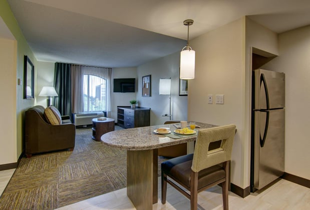 Images Candlewood Suites Richmond - West Broad by IHG