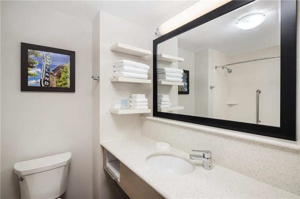 Images Hampton Inn Portland East