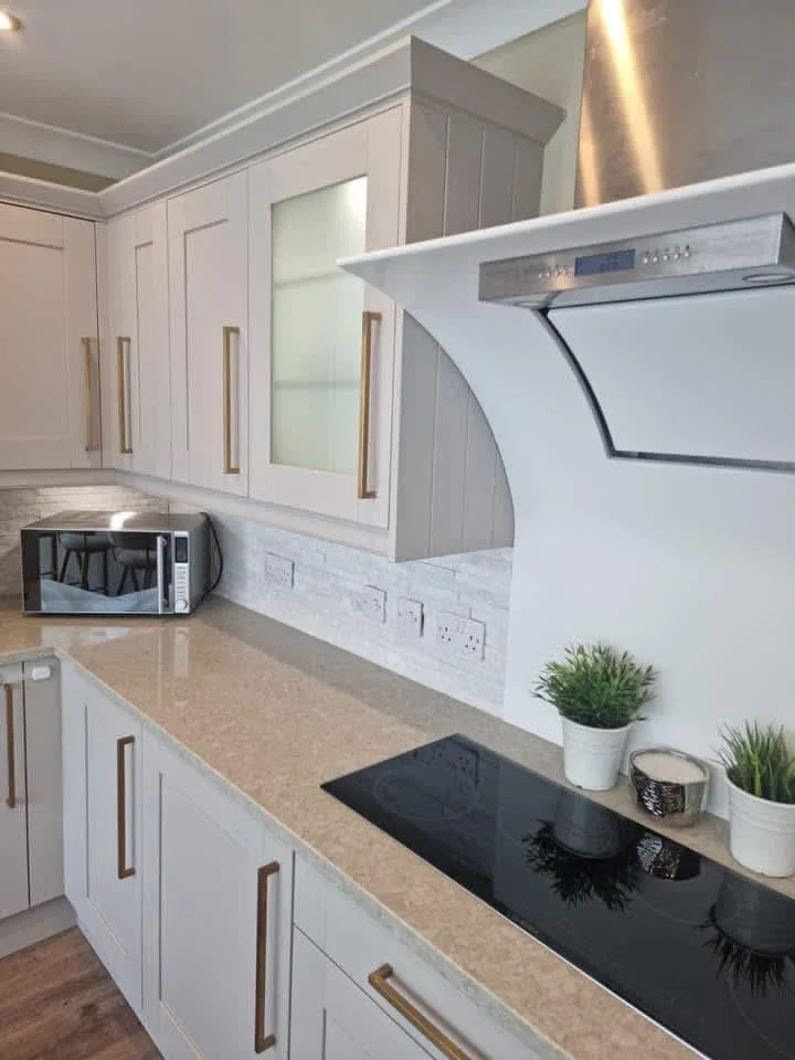 Images Rhino Kitchens & Bathrooms