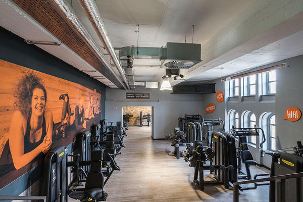 Bilder FitX Fitnessstudio