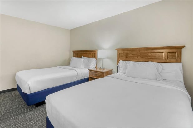 Images SureStay Plus by Best Western Elizabethtown Hershey