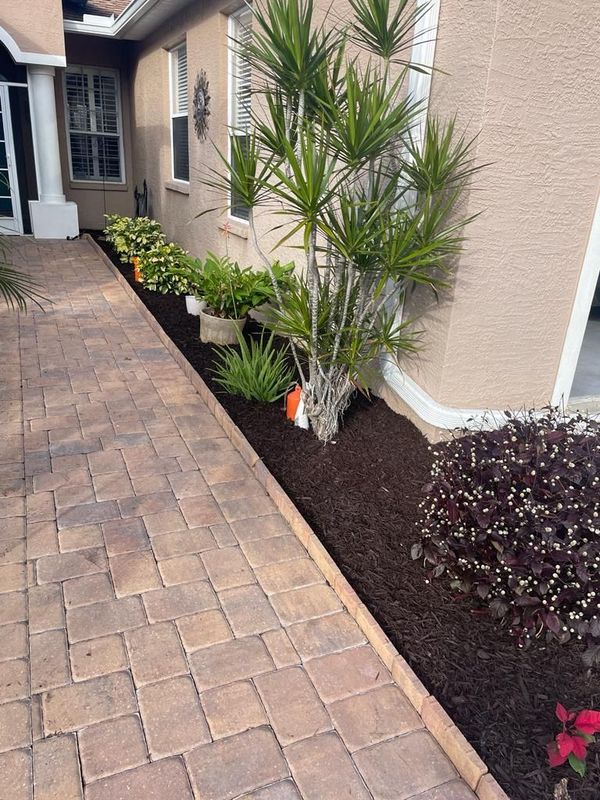 Superstar Landscaping Image