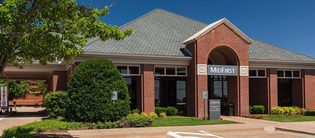 Images MidFirst Bank