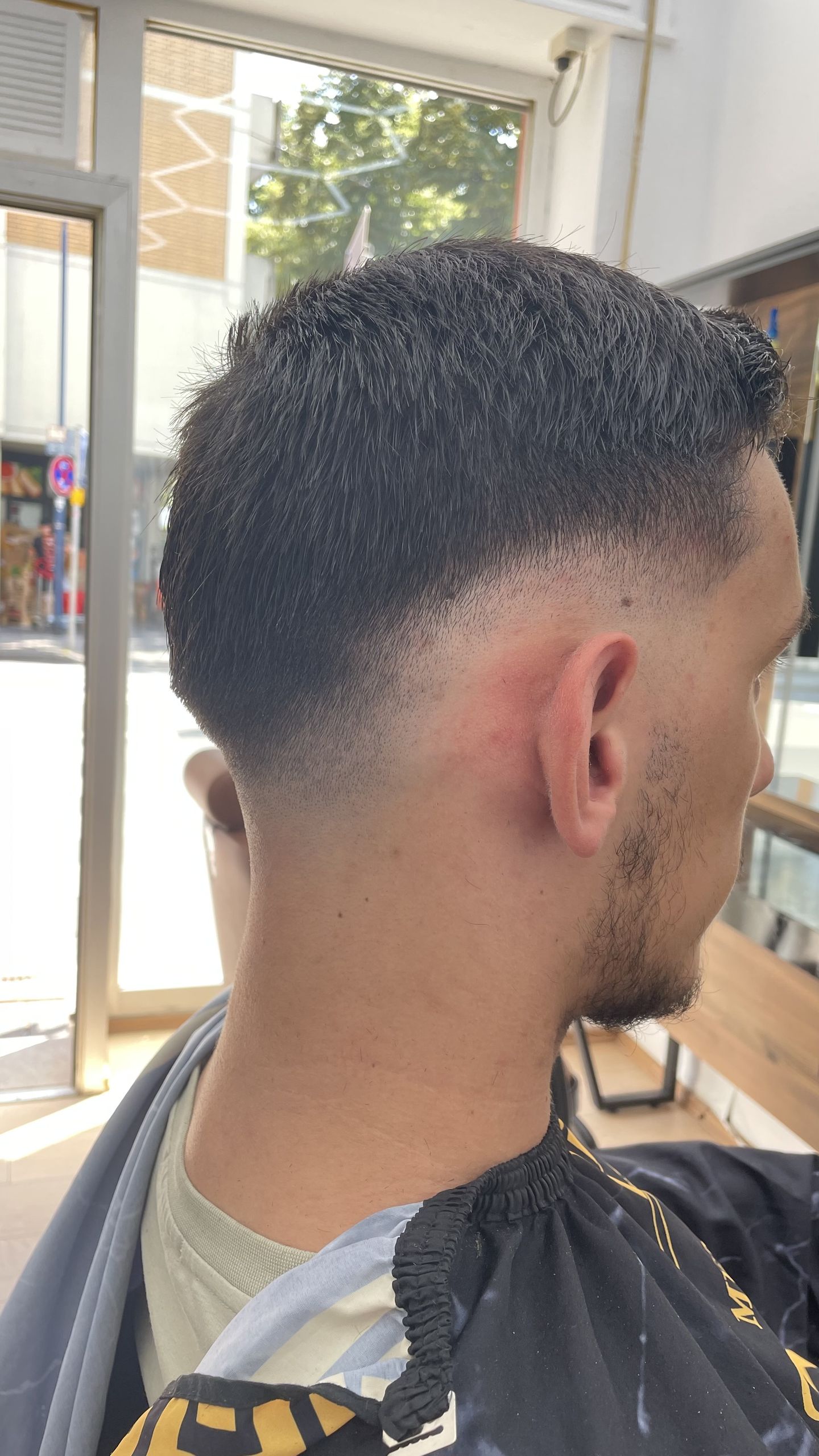 Friseur Royal, Bettinastraße 61 in Offenbach am Main