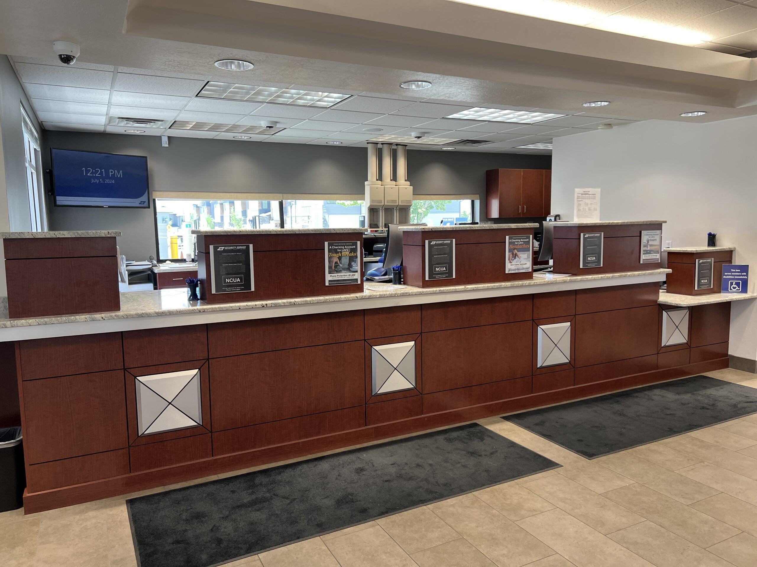 SSFCU Pleasant Grove Branch - Teller Line