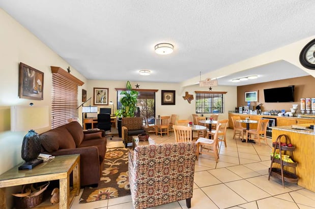 Images Best Western Llano