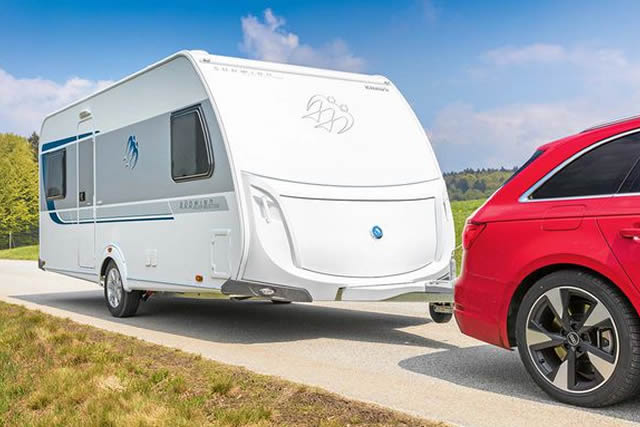 M. JÖRG CARROSSERIE CARAVANS, Churerstrasse 19 in Domat/Ems