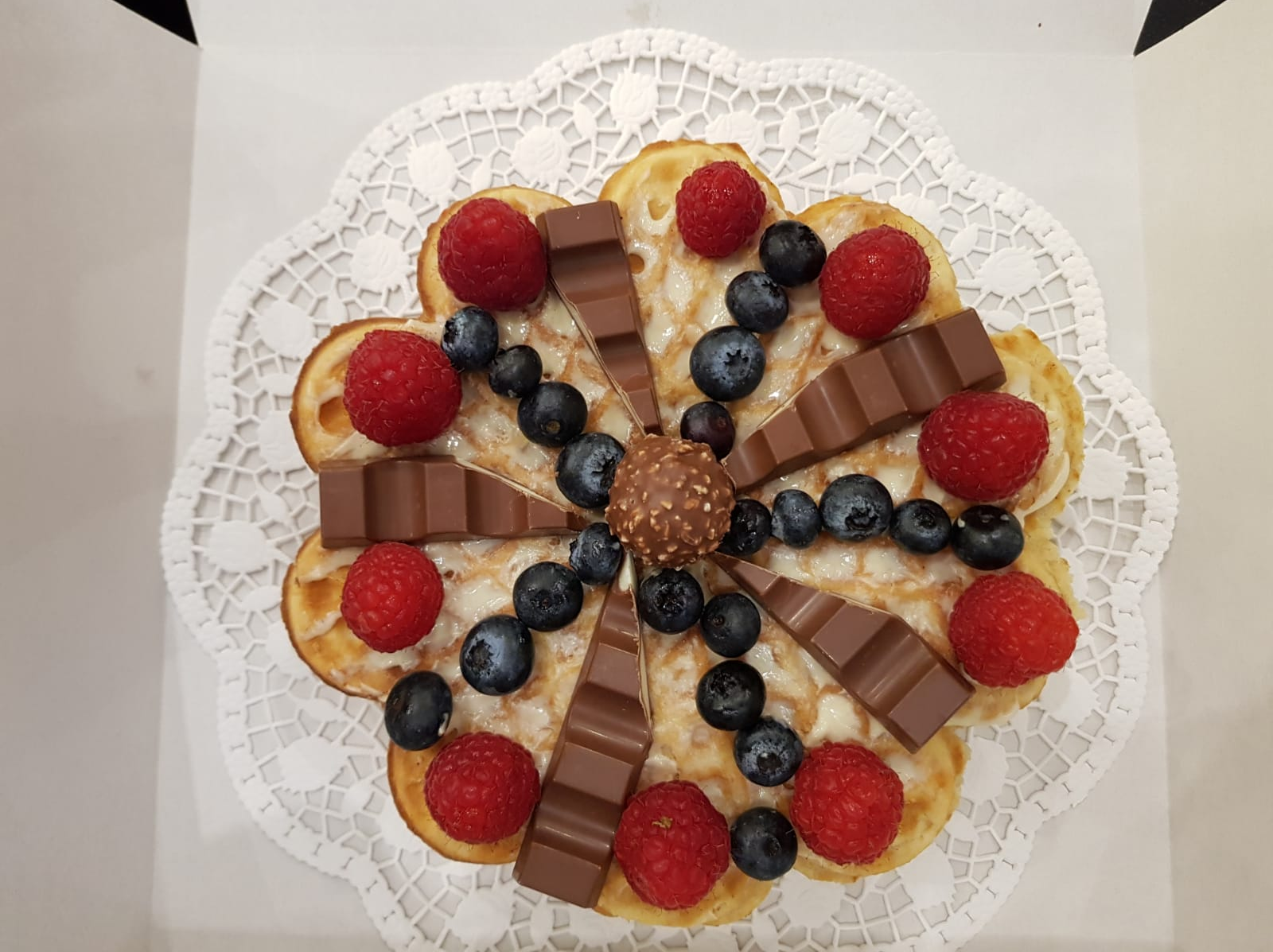 Waffle Brothers Dresden Inh. Alexander Schulze, Webergasse 1 in Dresden