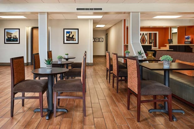 Images Hampton Inn Taos