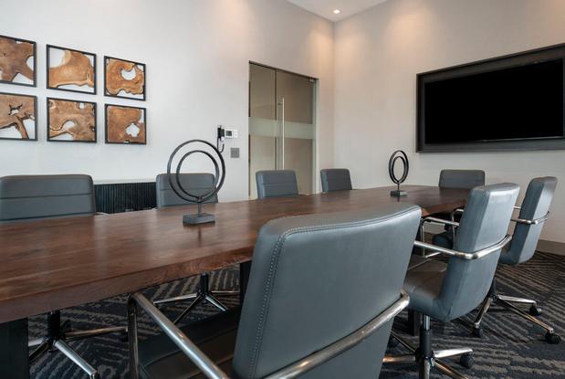 Images Holiday Inn Express Boston Logan Airport - Revere by IHG