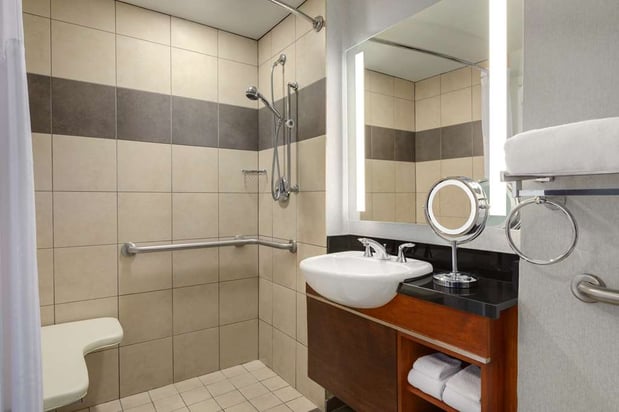 Images Hilton Baltimore BWI Airport
