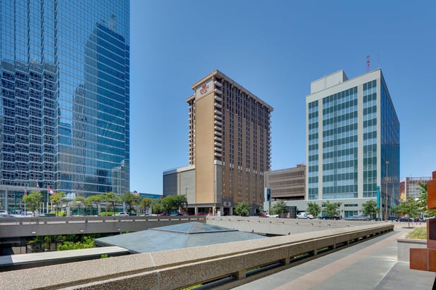 Images Crowne Plaza Dallas Downtown by IHG