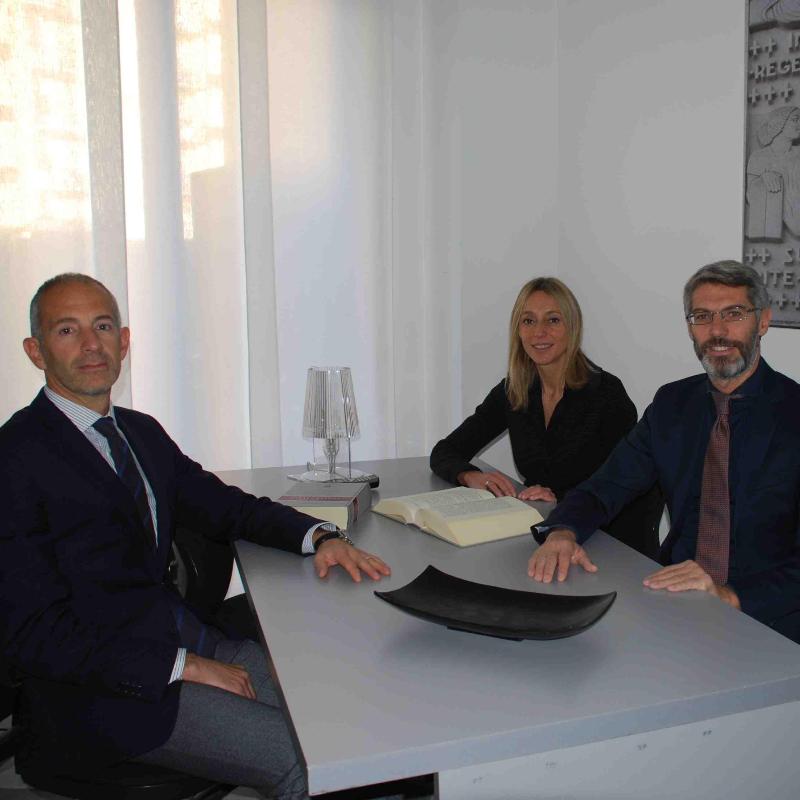 Images Studio Legale Bbl Bertozzi - Bernascone - La Sala