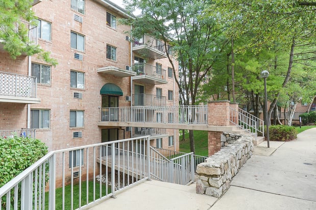 Images Valley Forge Suites