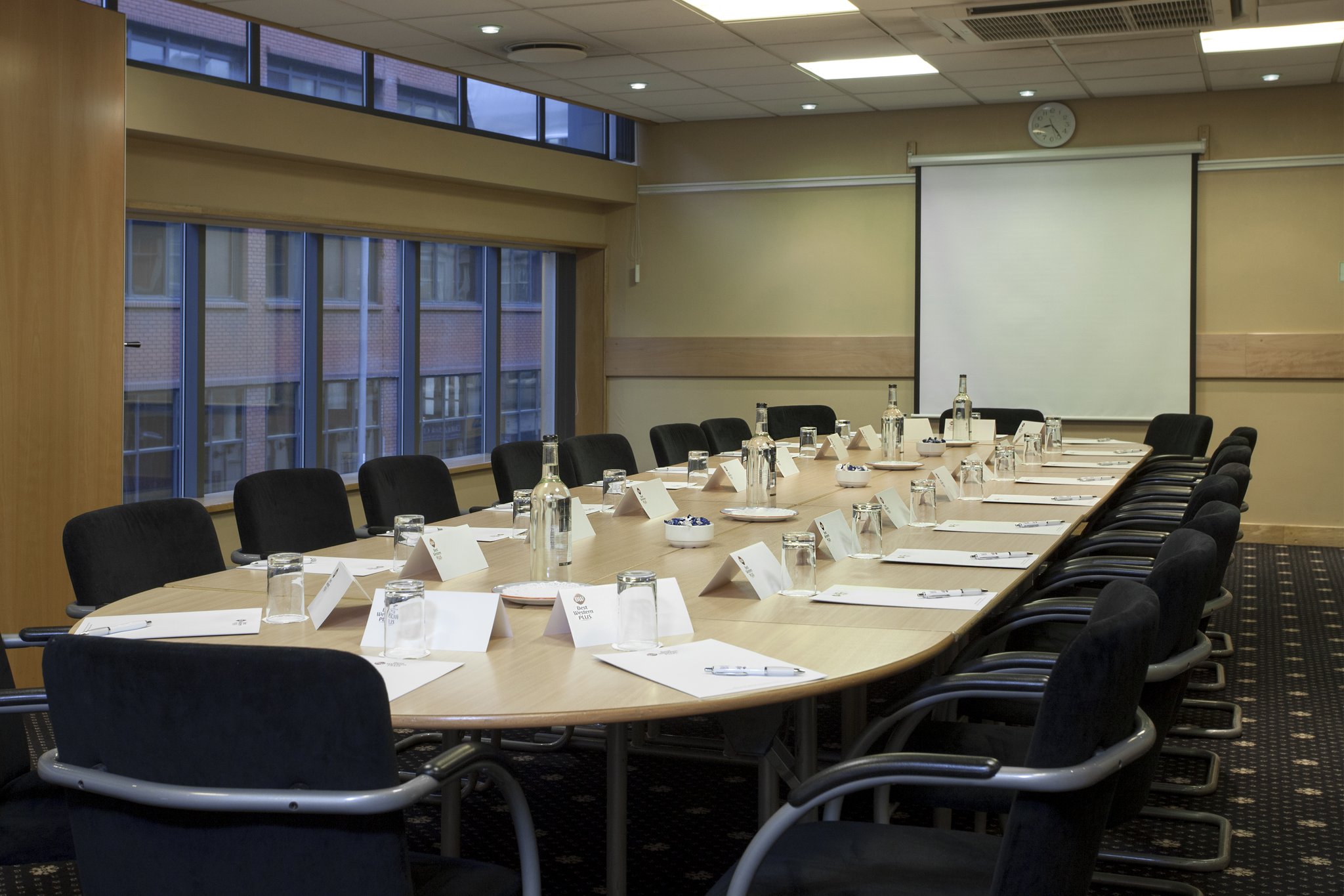 Images Garner Hotel Nottingham City Centre by IHG