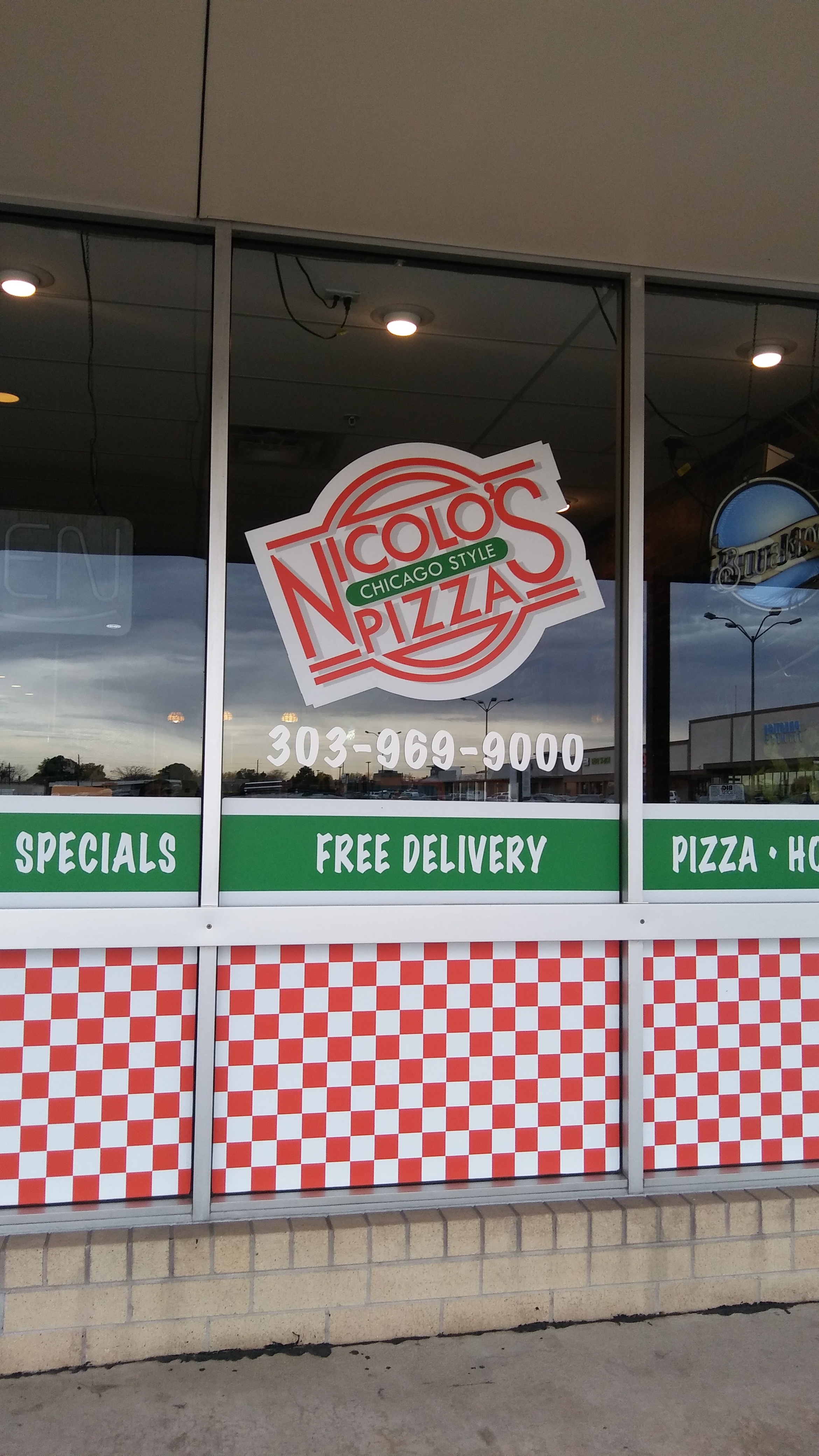 Nicolo's Chicago Style Pizza Coupons near me in Lakewood ...