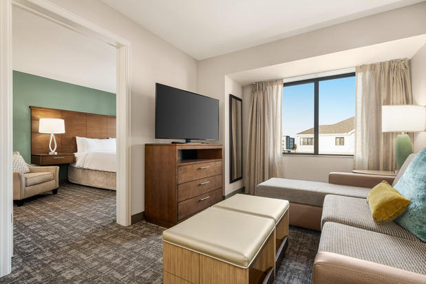 Images Staybridge Suites Oklahoma City-Quail Springs by IHG