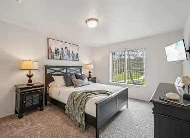 Images Drawbridge Apartments East