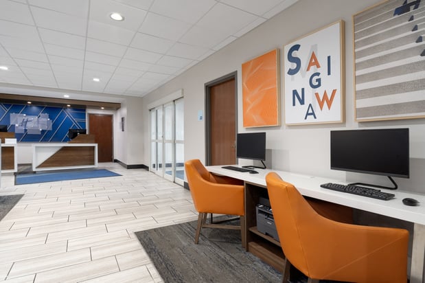 Images Holiday Inn Express & Suites Saginaw by IHG