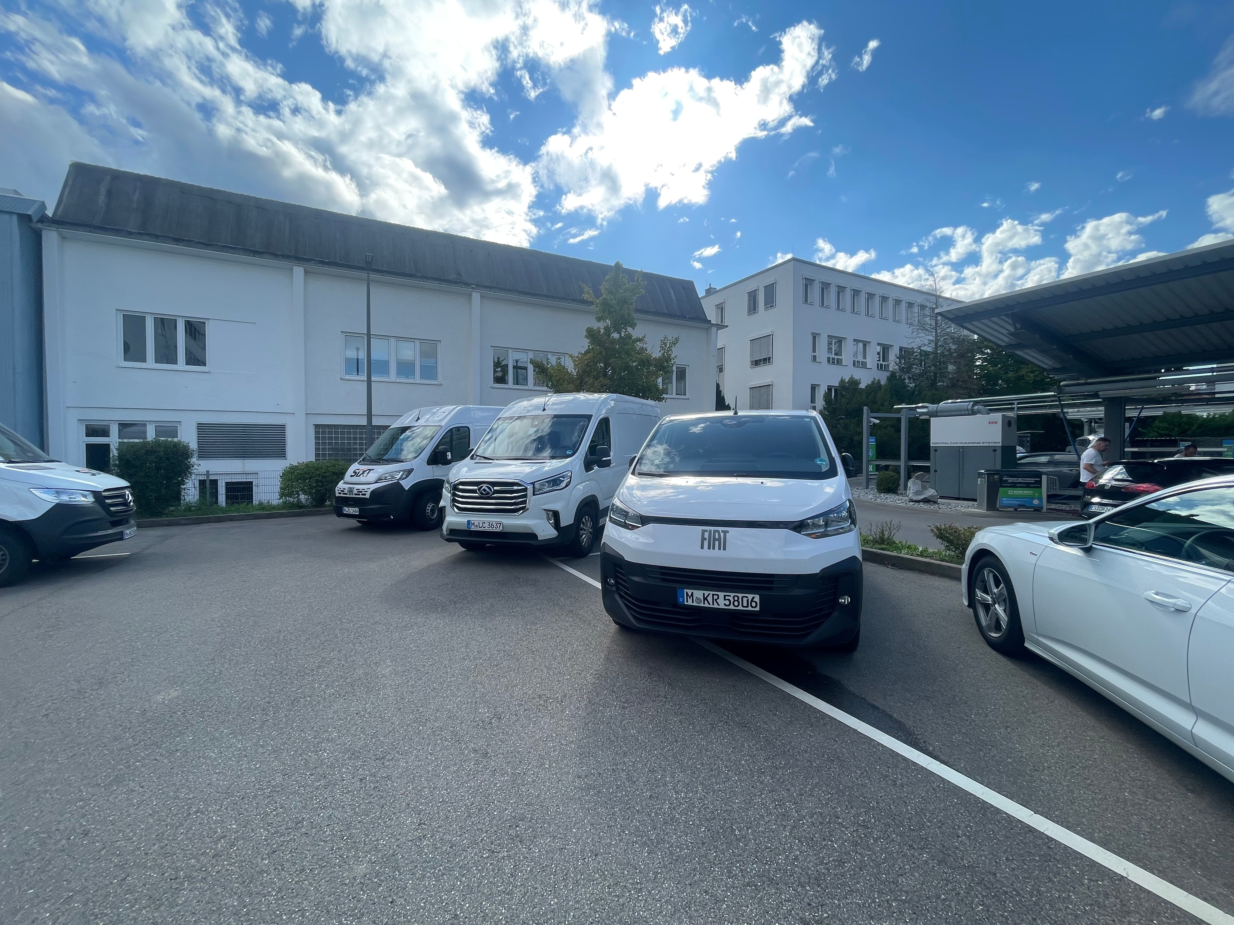 SIXT Mietwagen & Transporter mieten Stuttgart Vaihingen, Industriestr. 26 in Stuttgart