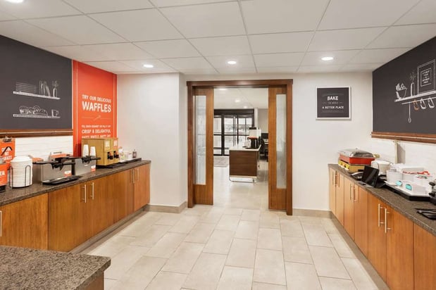 Images Hampton Inn Milwaukee/Brookfield