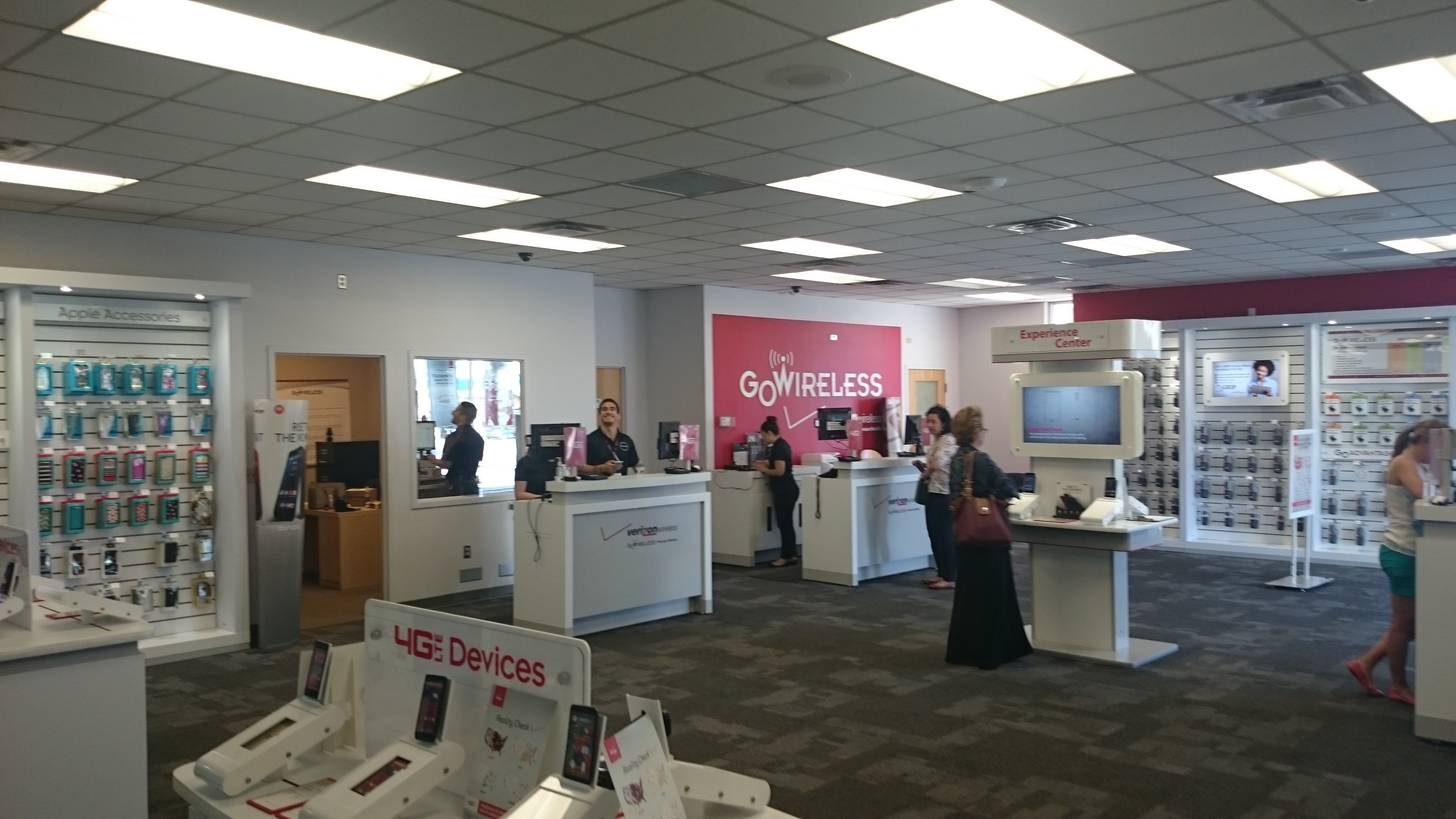Verizon Authorized Retailer – GoWireless Photo