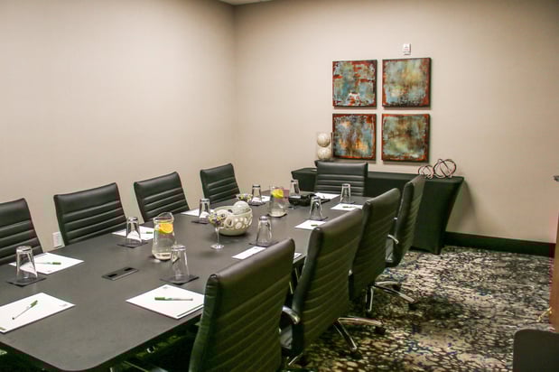 Images Holiday Inn & Suites Denver Tech Center-Centennial by IHG