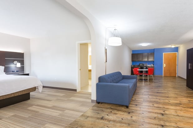 Images Holiday Inn Express Plymouth by IHG
