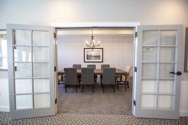 Images Oak Pointe of Washington