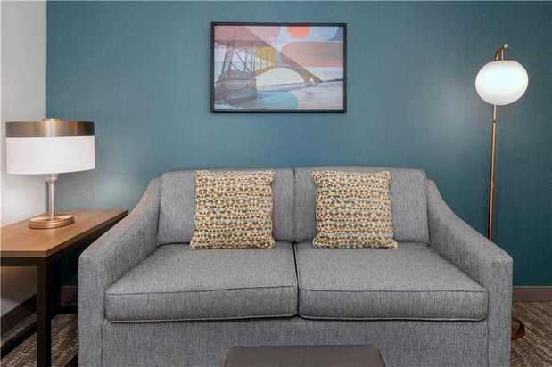 Images Hilton Garden Inn Buffalo Airport