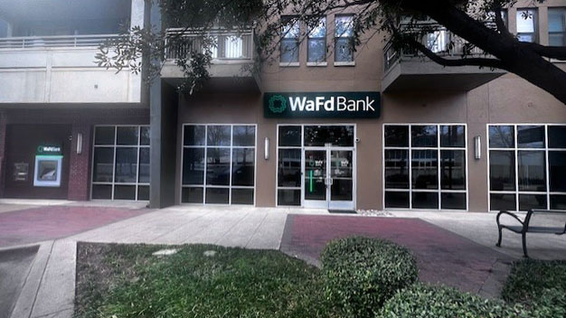 WaFd Bank Image