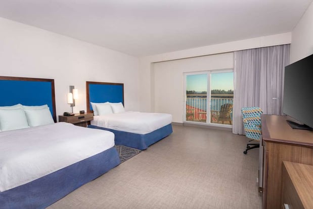 Images Hampton Inn & Suites Clearwater Beach