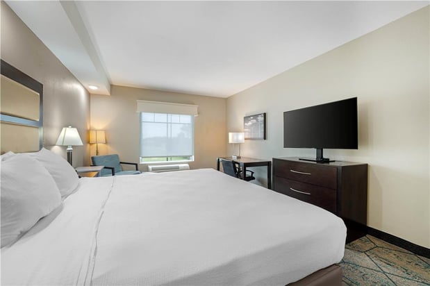 Images Best Western Plus McPherson