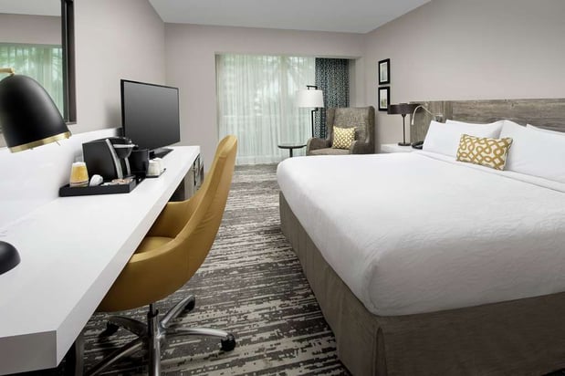 Images Hilton Garden Inn Miami Brickell South