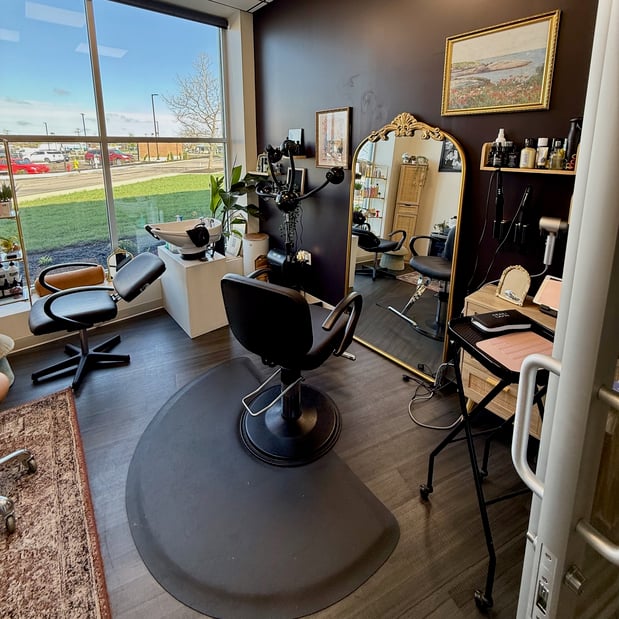 Images My Salon Suite