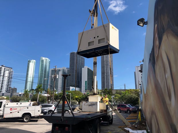 Images Pioneer Critical Power - Miami
