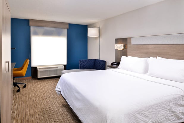 Images Holiday Inn Express Winston-Salem Medical Ctr Area by IHG