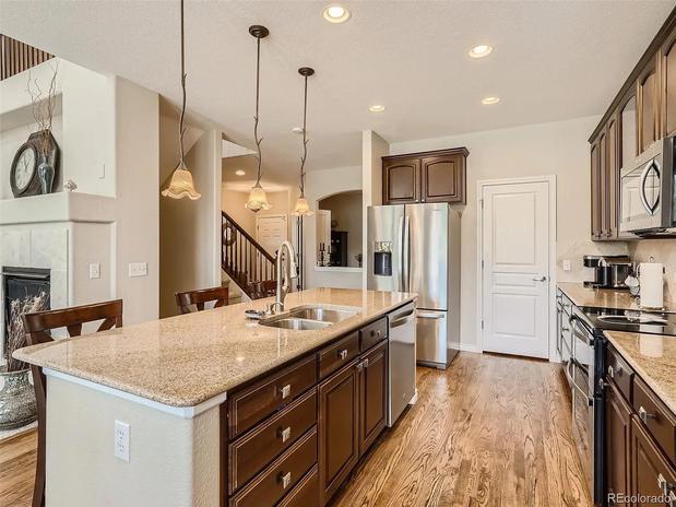 Images Natalie Hengel, REALTOR