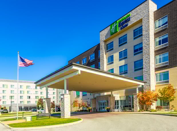 Images Holiday Inn Express & Suites Toledo West by IHG