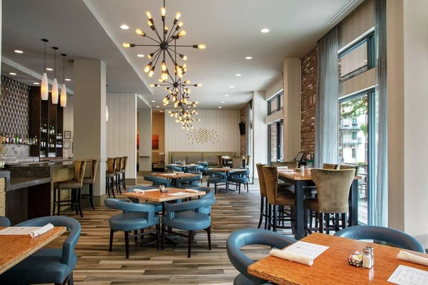 Images Hilton Garden Inn Mobile Downtown