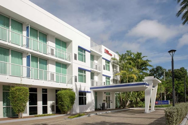 Images Hilton Garden Inn Miami Brickell South