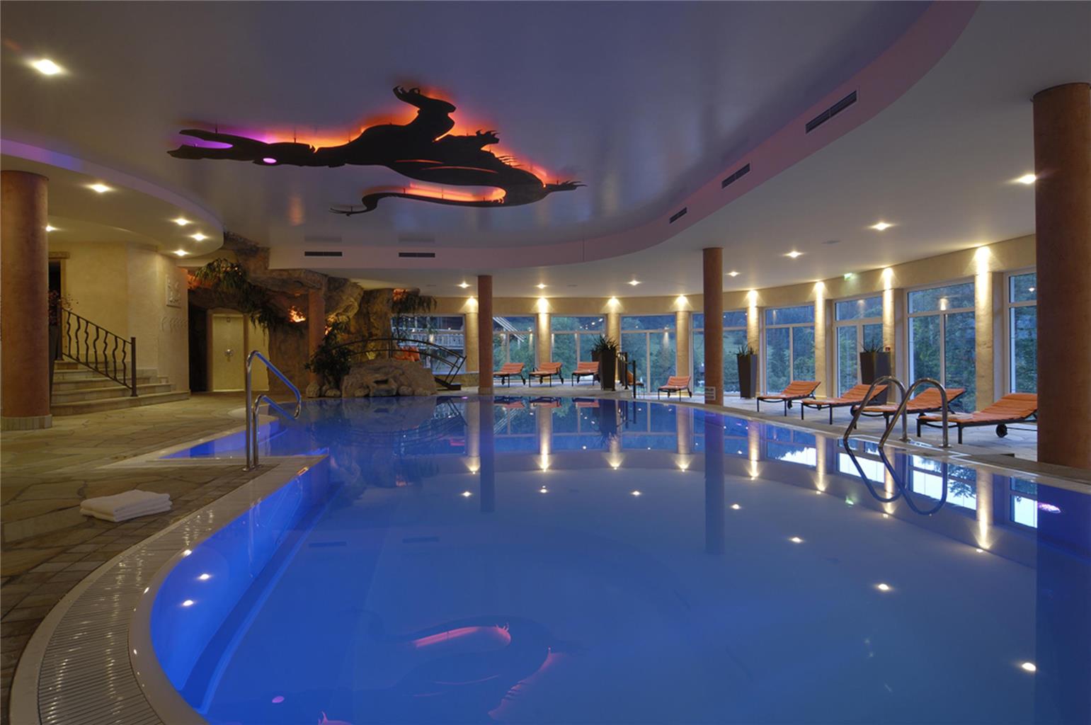 Feuriger Tatzlwurm Berghotel & Spa, BW Signature Collection, Tatzelwurm 1 in Oberaudorf