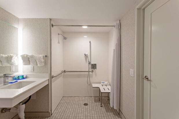Images Holiday Inn Express & Suites Pasadena - Los Angeles by IHG