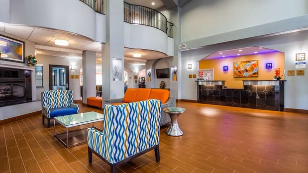 Images Best Western Plus Barsana Hotel & Suites